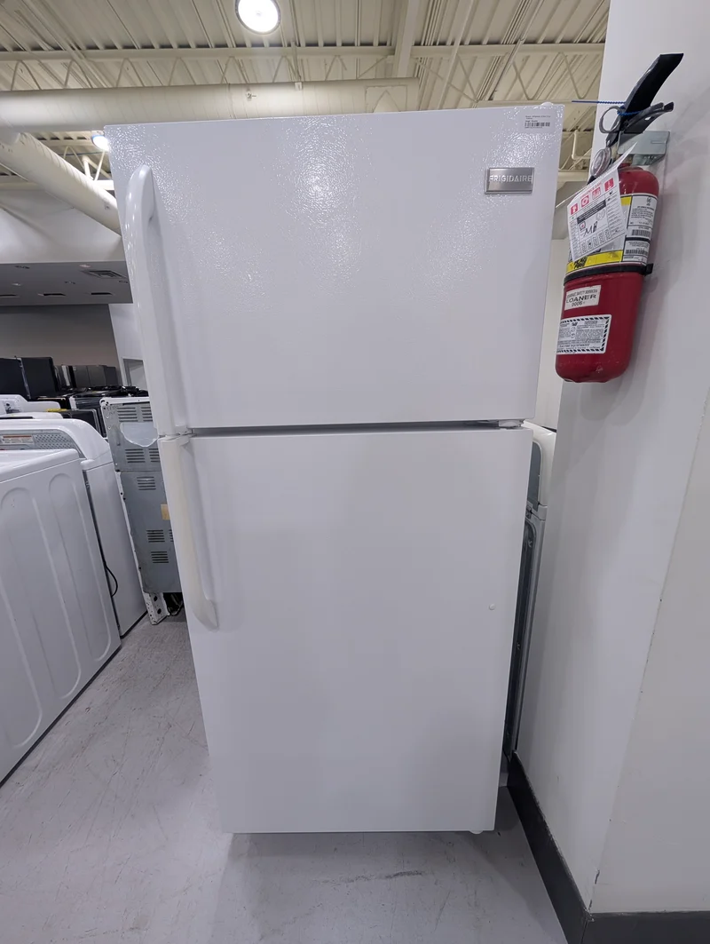 Frigidaire 28'' réfrigérateur congélateur Supérieur -blanc - reconditionné