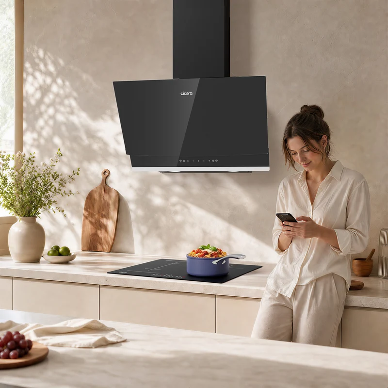 Ciarra Hotte Aspirante Inclinée 60cm, Verre Noir, Aspiration Puissante 710m³/h, A+++, Recyclage/Évacuation, Commande Gestuelle & Tactile - Idéale pour Cuisine Ouverte | CBCB6736A