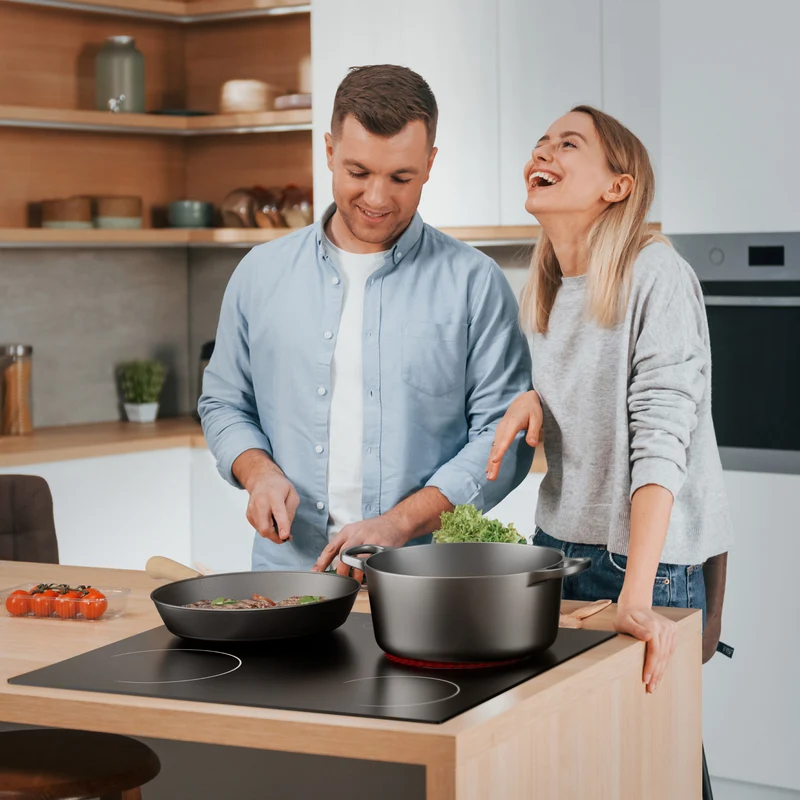 Ciarra x CDV 6000W Plaque Vitrocéramique Encastrable 4 Feux, Verrou de Sécurité, Pour tous Types de Casseroles, CDVER604-OW