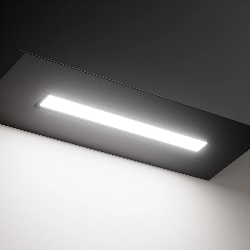 Ciarra Hotte Aspirante Decorative Hotte Noire Hotte Murale Inclinée 60cm avec Commandes Tactiles et Éclairage LED CBCB6765B-OW