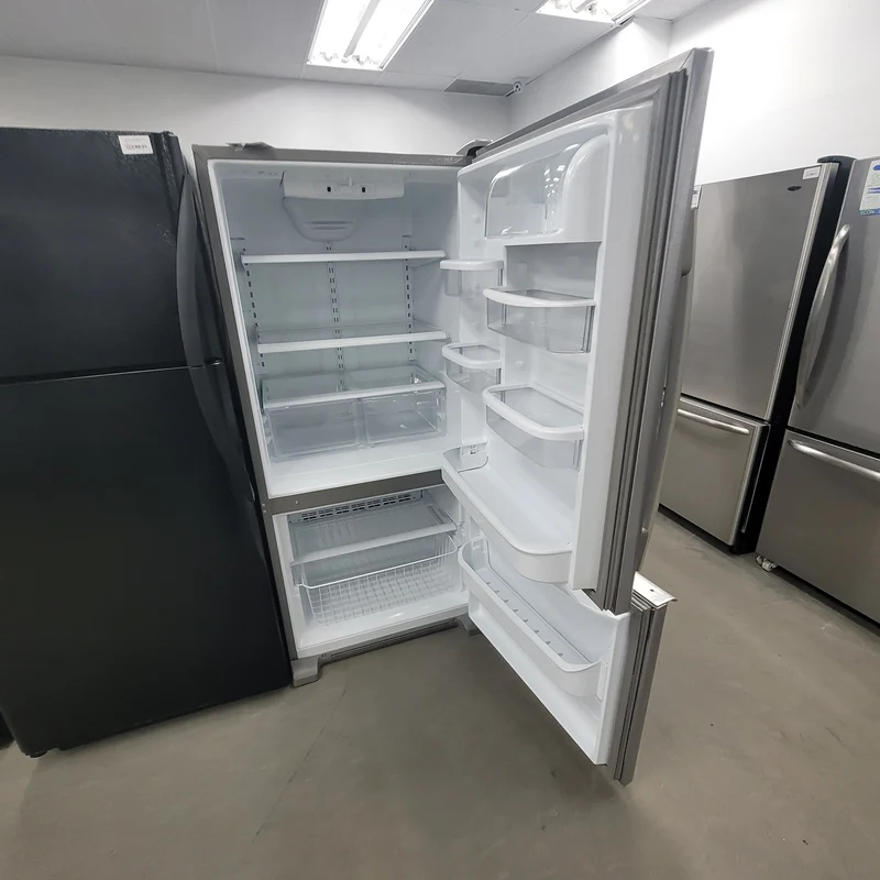 Amana 30'' Réfrigérateur Congélateur Inférieur - Inox - Reconditionné
