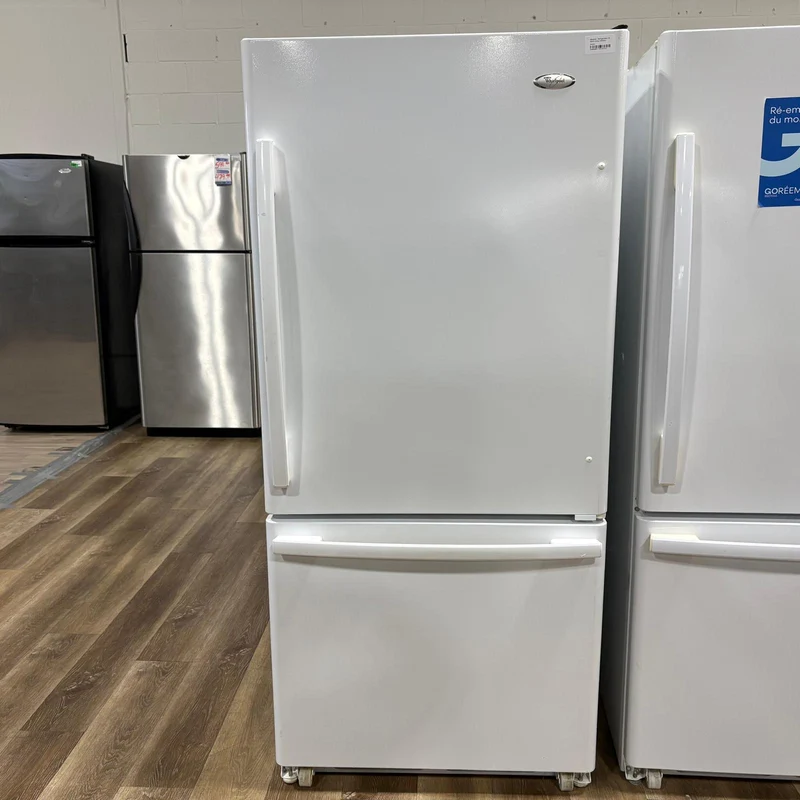 Whirlpool 30'' - réfrigérateur congélateur inférieur- Blanc - reconditionné