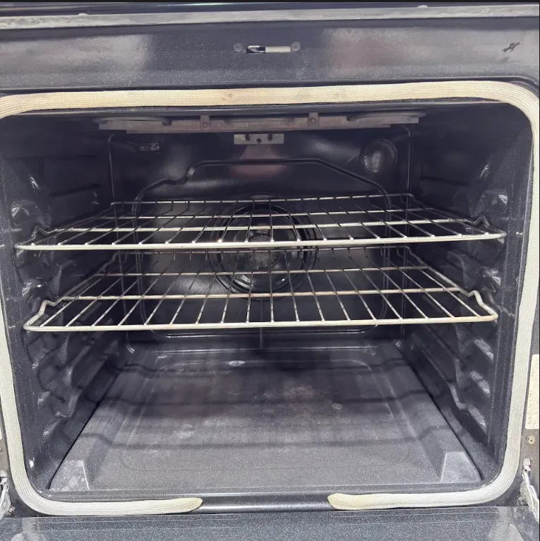 Frigidaire 30'' Cuisinière Vitrocéramique - Inox - Reconditionné