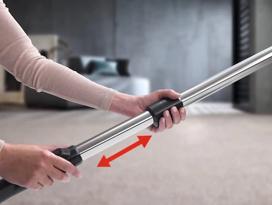 ASPIRATEUR TRAINEAU AVEC SAC MIELE GUARD M1