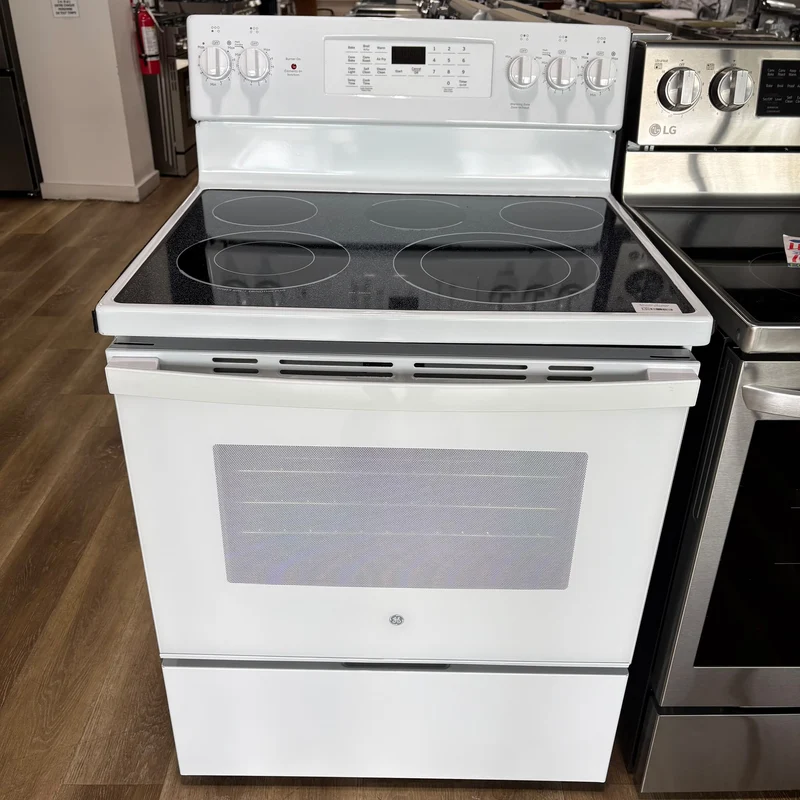 GE 30'' 5.0 pi cu Cuisinière Vitrocéramique - Blanc - JCB840DV3W - Boîte Ouverte