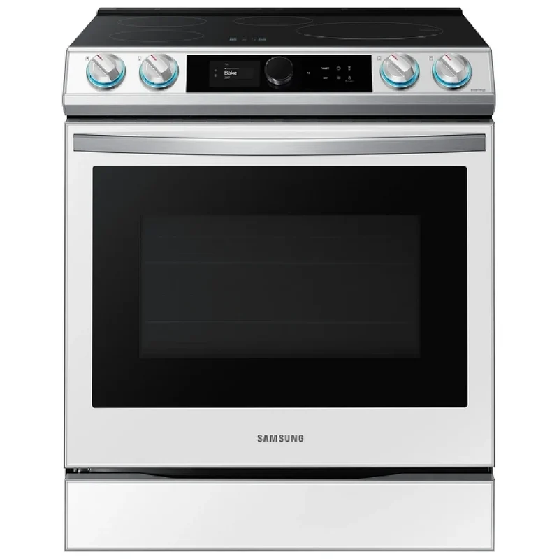 Samsung 30 " 6.3 pi.cu. Cuisinière à induction Samsung Bespoke NE63BB891112AC - Blanc - Boîte ouverte