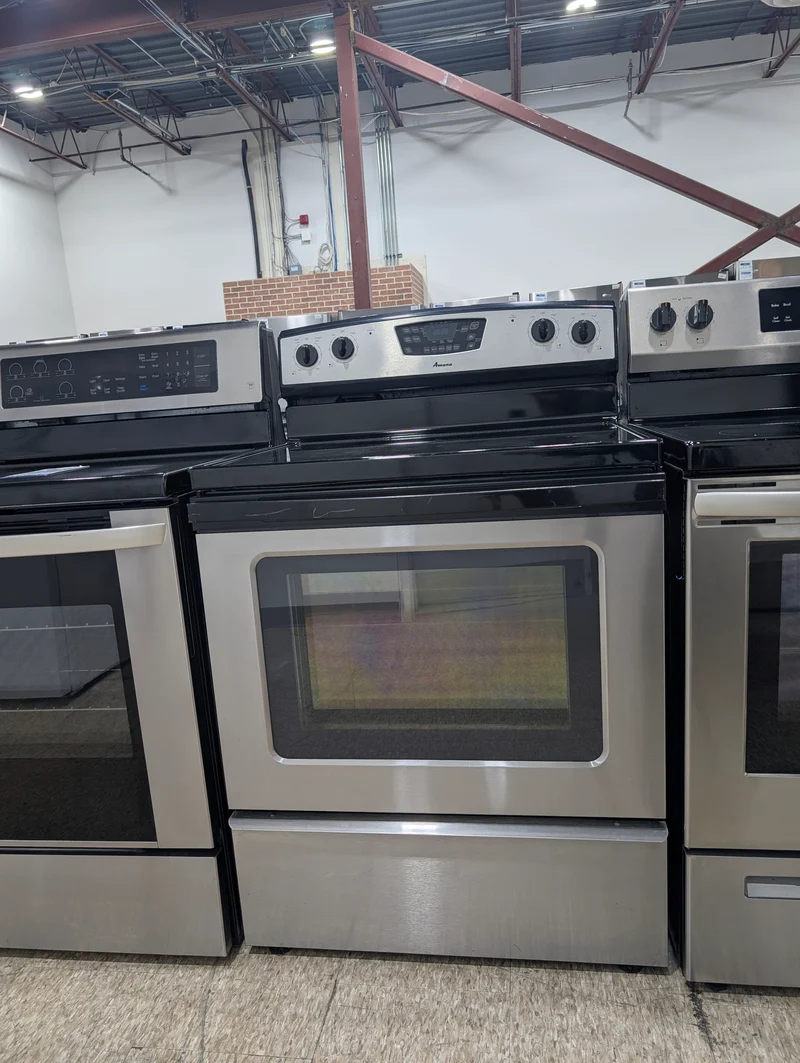 Amana 30'' Cuisinière Vitrocéramique - Inox - Reconditionnés