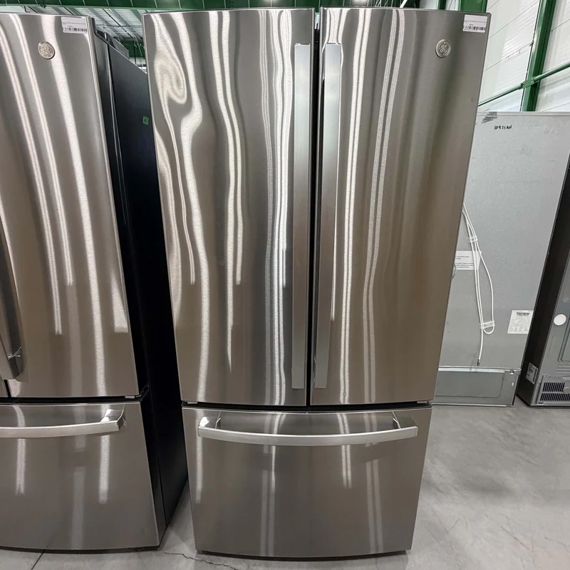 Ge 33'' 18.6 pi cu réfrigérateur portes francaises - inox - GWE19JYLFS - boîte ouverte