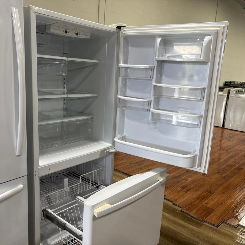 Whirlpool 30'' Réfrigérateur Congélateur Inférieur - Blanc - Reconditionné