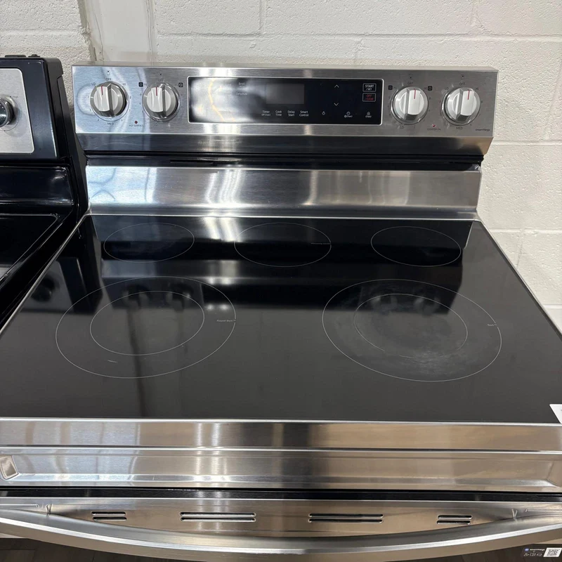Samsung 30'' Cuisinière - Vitrocéramique - Inox - Reconditionné