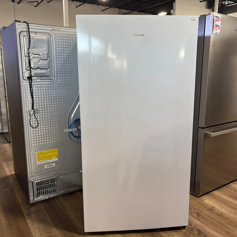 hISENSE 33'' 17 pi cu Congélateur Vertical - Blanc - FV17C6AWE - Boîte Ouverte