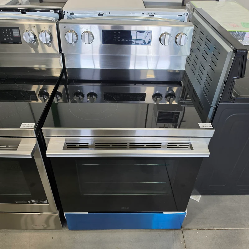 LG 30''6.3 pi.cu - Cuisinière électrique - Inox - LREN6321YE - Boîte Ouverte