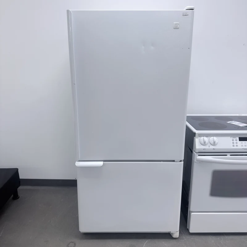 Maytag 33'' Réfrigérateur Congélateur Inférieur - Blanc - Reconditionné