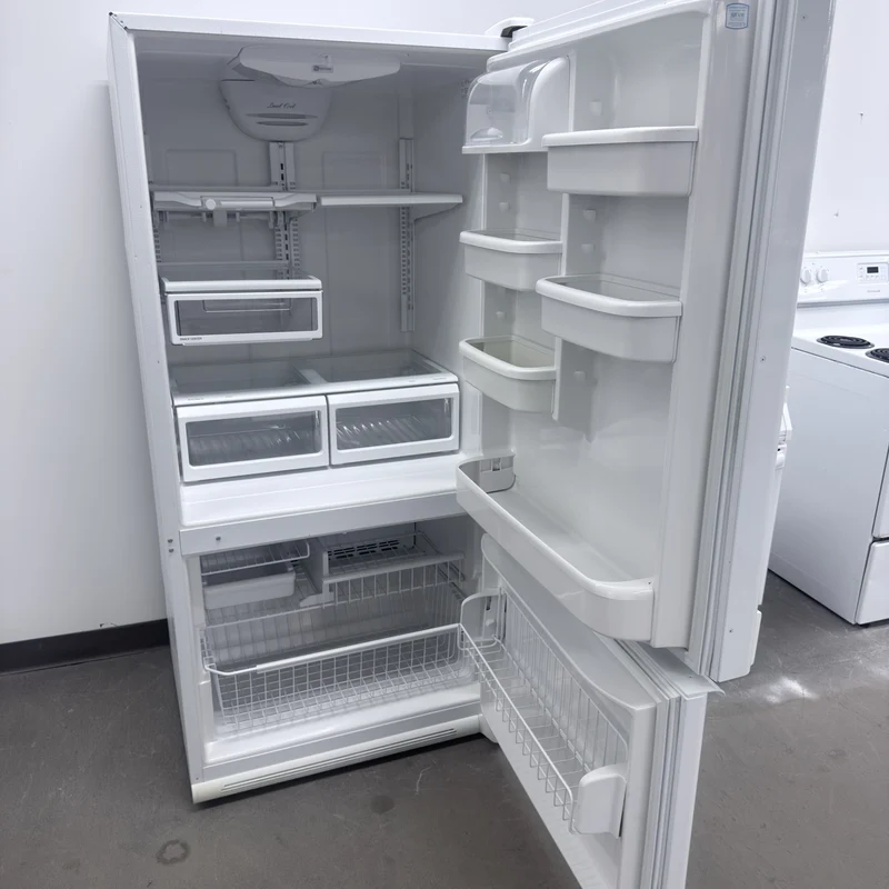 Maytag 33'' Réfrigérateur Congélateur Inférieur - Blanc - Reconditionné