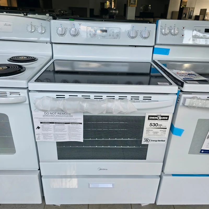 Midea 30'' 5.1 pi cu Cuisinière électrique autoportante - vitrocéramique - blanc - MER30B12AWWC - boîte ouverte