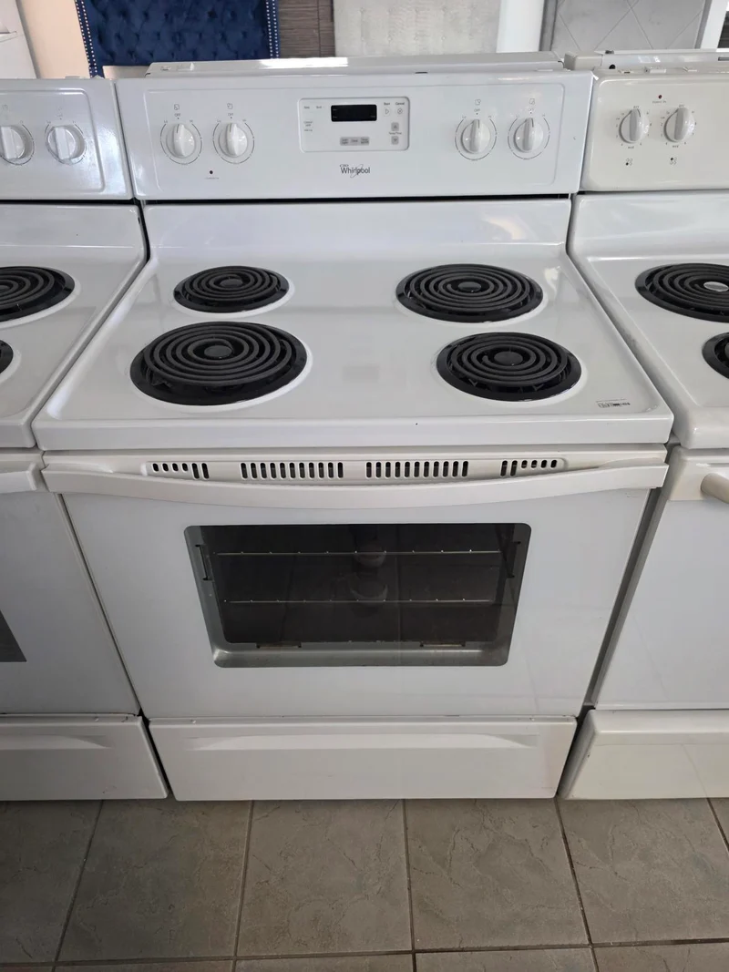 Whirlpool 30" Cuisinière Serpentin- Blanc- Reconditionné