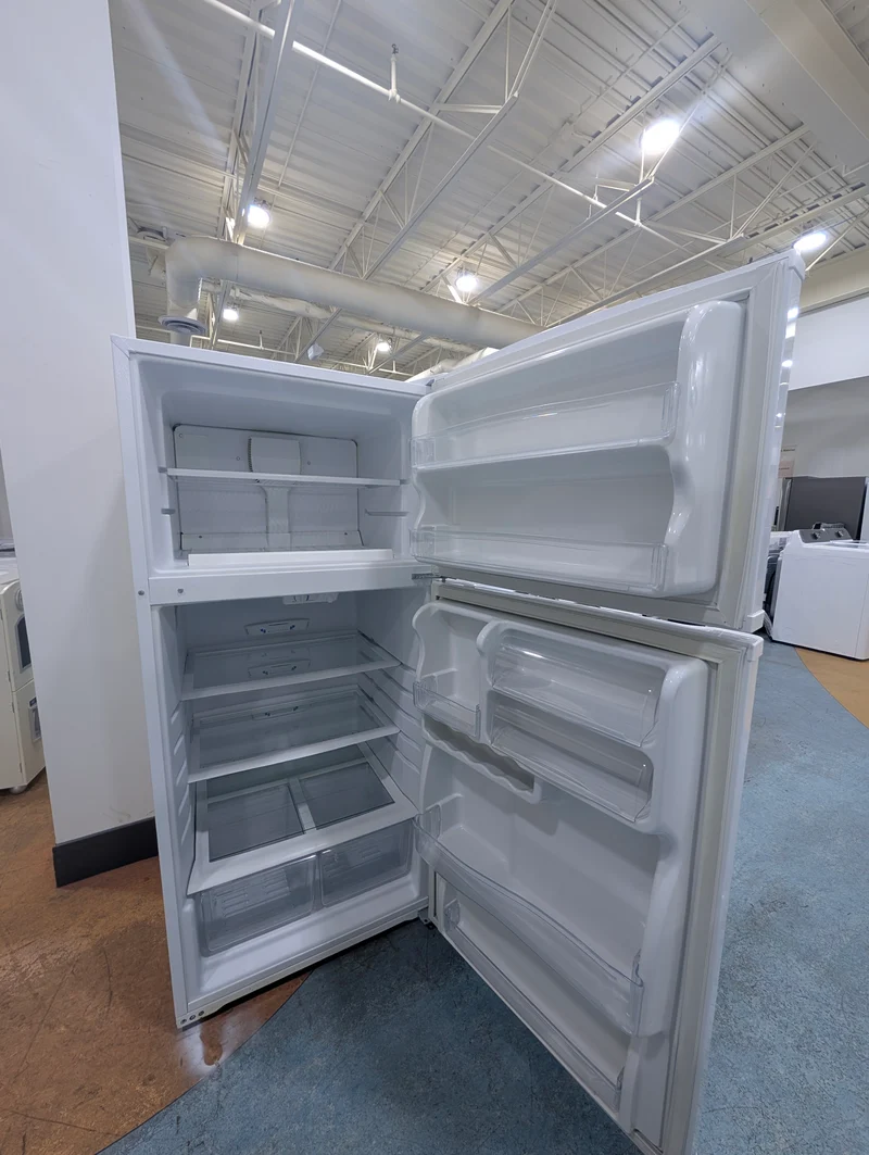 Inglis - 28" - Congélateur supérieur - Blanc - Reconditionné
