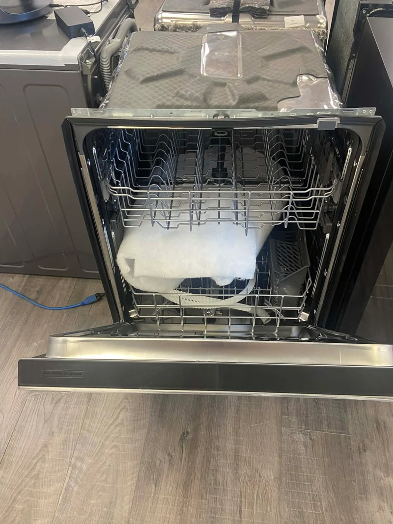Maytag 24'' 50 dBA - Lave-vaiselle - Inox - MDB4949SKZ - Boite ouverte