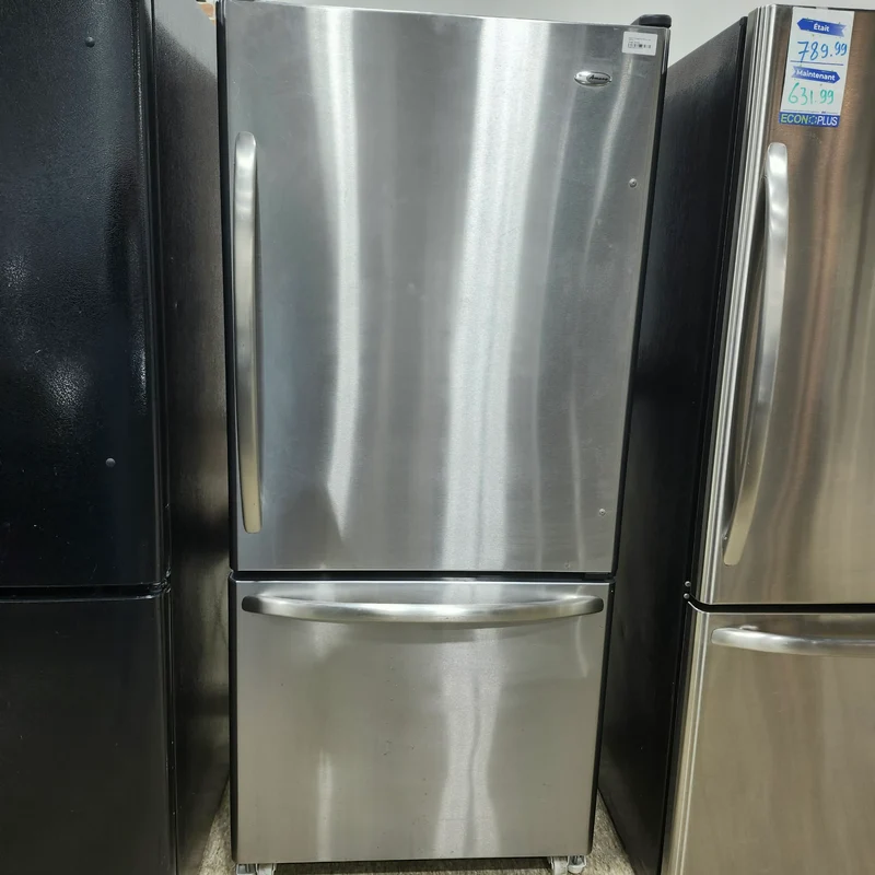 Amana 30'' Réfrigérateur Congélateur inférieur- Inox - Reconditionné