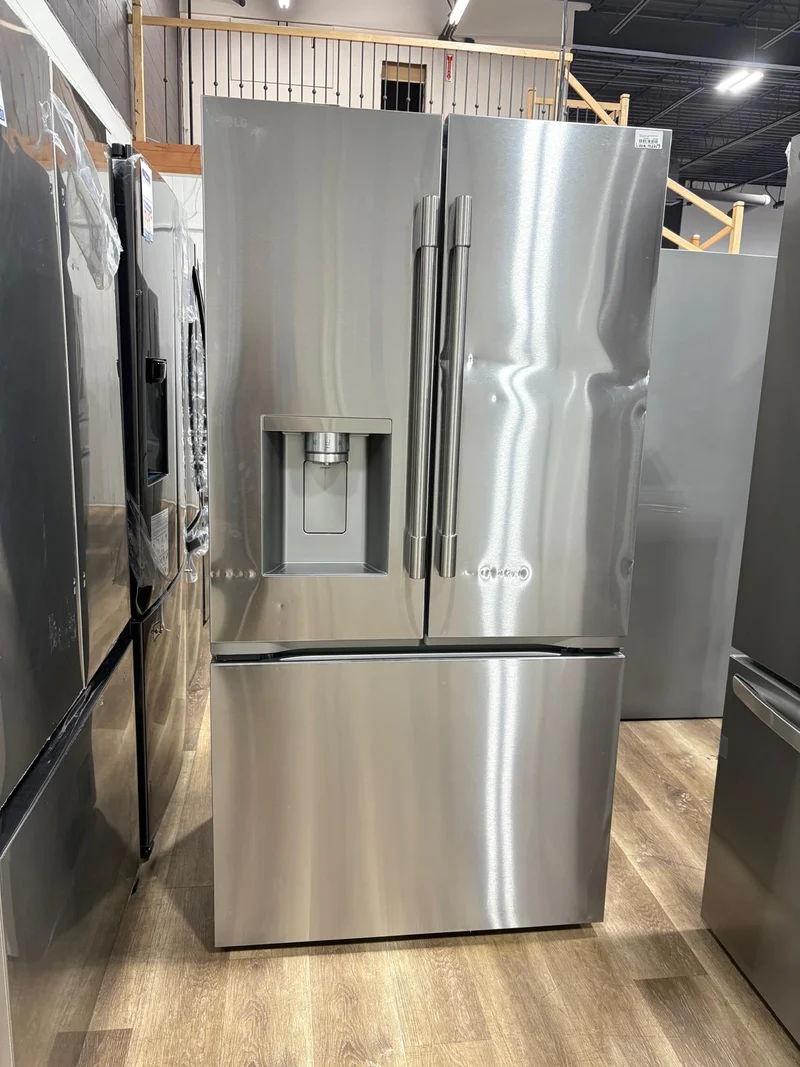 LG 36'' 23.7 pi cu Réfrigérateur profondeur comptoir - Wifi - Energy Star - inox - LF24Z6530S- boîte ouverte