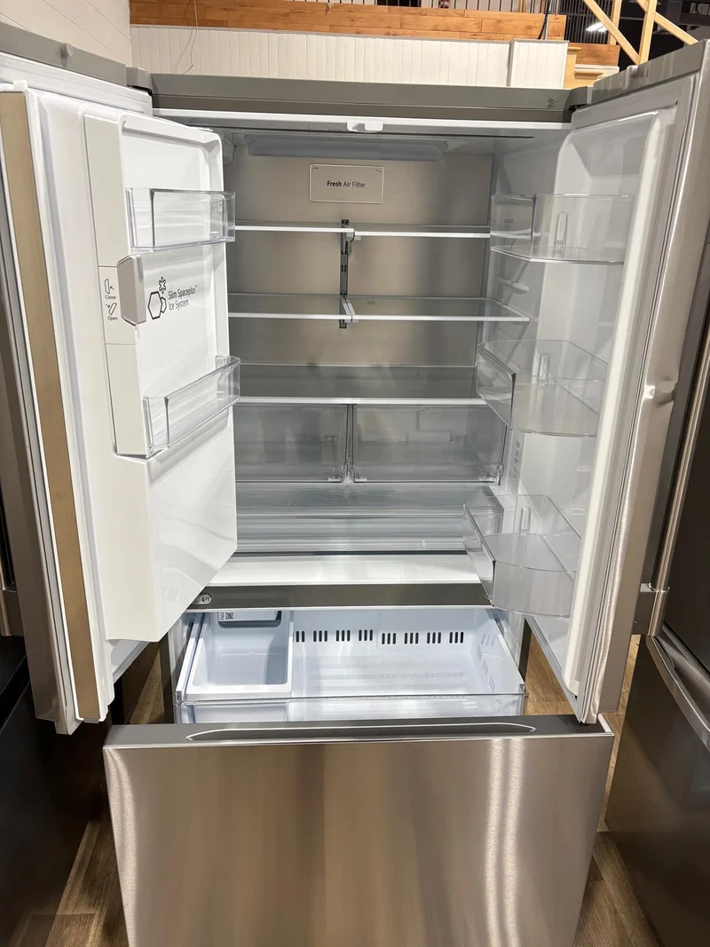 LG 36'' 23.7 pi cu Réfrigérateur profondeur comptoir - Wifi - Energy Star - inox - LF24Z6530S- boîte ouverte