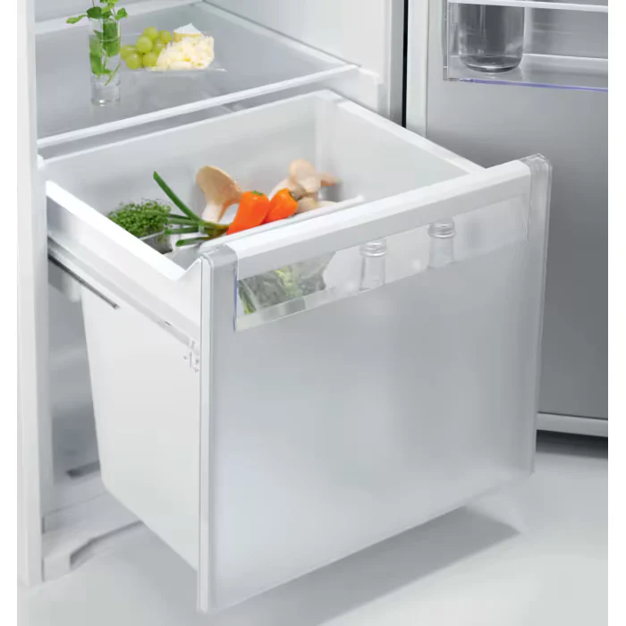 Réfrigérateur Encastrable 177.2 cm Série 600 ELECTROLUX EFD6DE18S1