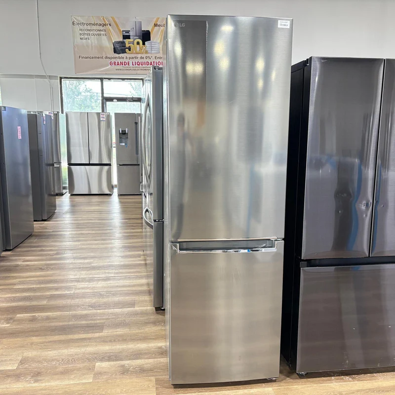 LG 24'' 12 pi cu Réfrigérateur - Profondeur Comptoir - Inox - LBNC12231V - Boîte Ouverte