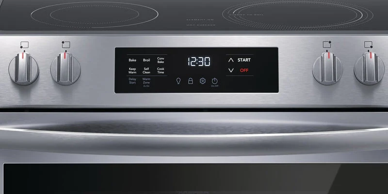 Frigidaire 30'' 5.3 pi cu Cuisinière - Autoportante - Autonettoyant - Inox - FCFE308CAS - Boîte Ouverte