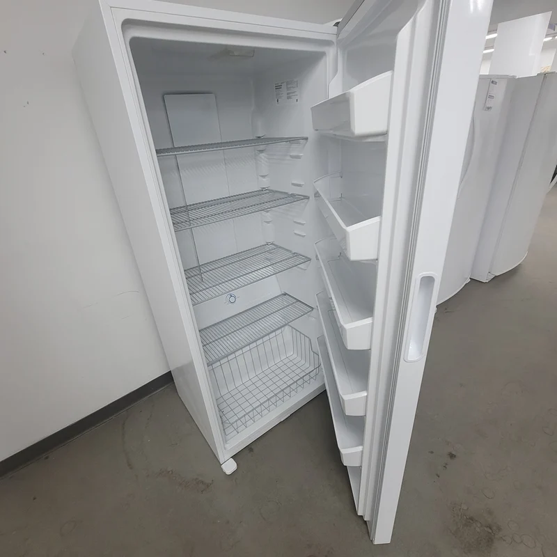 Frigidaire 33'' 17 pi cu Réfrigérateur Congélateur 2 en 1 Convertible - Blanc - Reconditionné