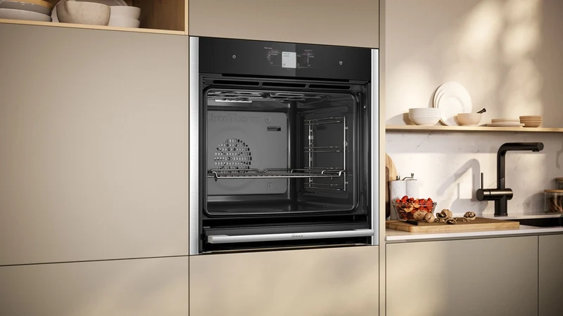 Four Chaleur Tournante 71 L Reconditionné NEFF B64FT33N0