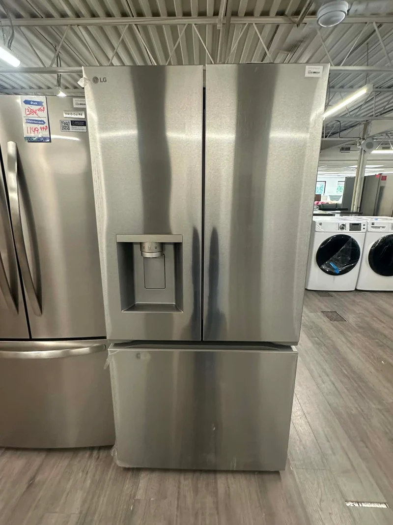 LG 33'' 25 pi cu Réfrigérateur - eau et glace - inox - LF25S6330S - boîte ouverte