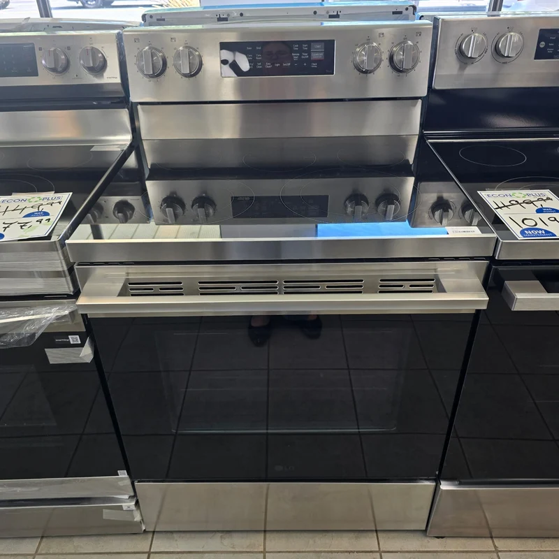 LG 30'' 6.3 pi cu Cuisinière électrique - Air Fry - convection - inox - LREN6323YE - boîte ouverte