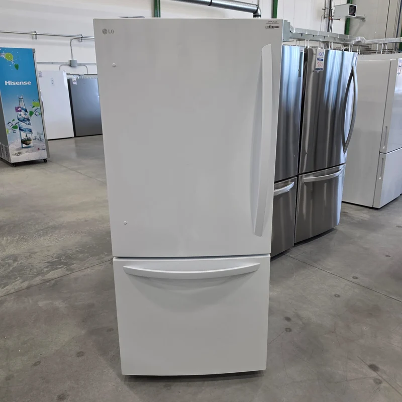 LG 30 po 21.8 pi.cu - Réfrigérateur à congélateur inférieur - Energy Star - Blanc - LRDNS2200W - Boîte ouverte