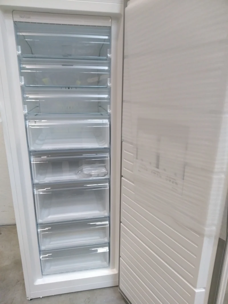 Congélateur BOSCH GSN58VWEV Série 4 NoFrost Blanc 191cm Pose Libre
