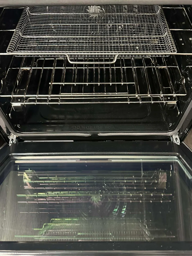 Frigidaire Professionnel 30 po 6.2 pi cu Cuisinière encastrable - Convection - Inox - PCFE308CAF - Boîte Ouverte