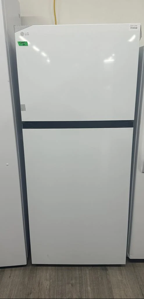 LG 28 po 17.5 pi cu Réfrigérateur congélateur supérieur - Blanc - LT18S2100W- boîte ouverte