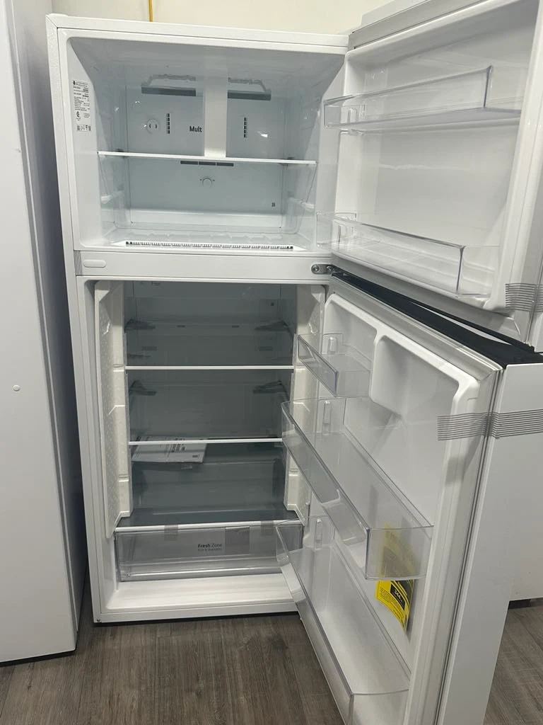 LG 28 po 17.5 pi cu Réfrigérateur congélateur supérieur - Blanc - LT18S2100W- boîte ouverte