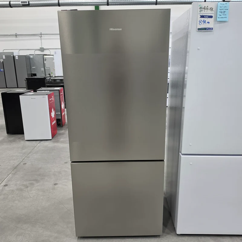 Hisense 28 po 14.7 pi. cu. Réfrigérateur - Profondeur comptoir - inox- RB15A2CSE - Boîte Ouverte