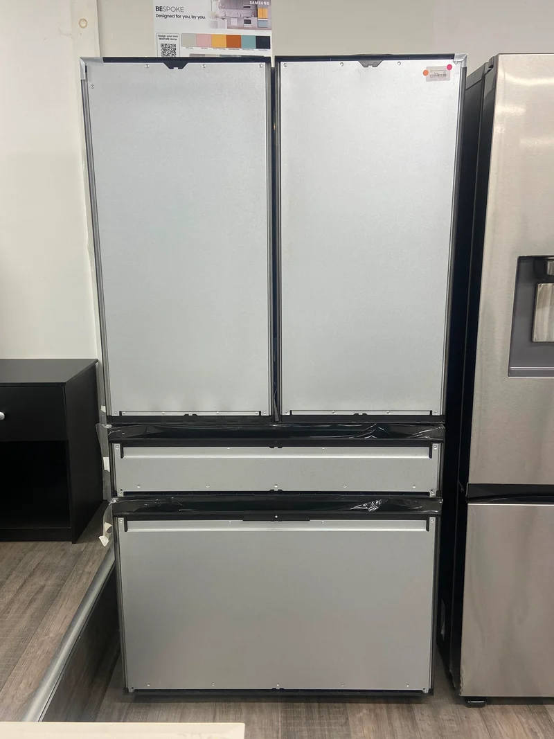 Samsung 36'' 22.8 pi. cu Réfrigérateur à porte Française Profondeur Comptoir - Inox - Bespoke RF23BB8600APAA - Boite Ouverte