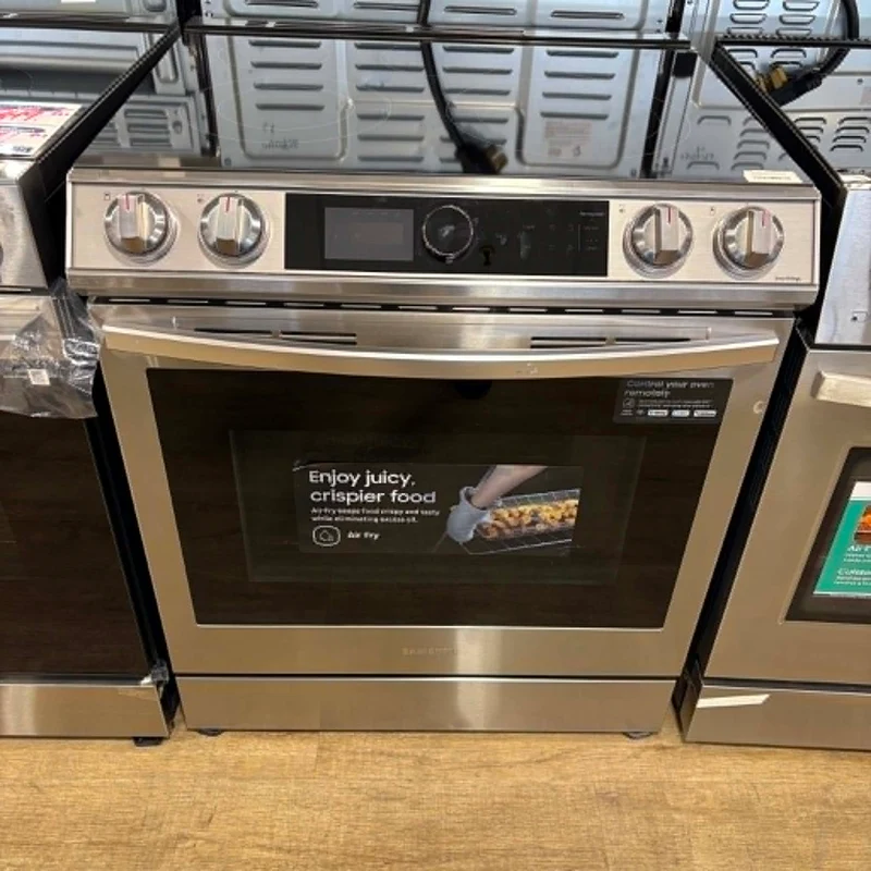 Samsung 30'' 6.3 pi.cu Cuisinière - convection véritable - Air Fry - Inox - NE63T8711SS/AC Boite ouverte