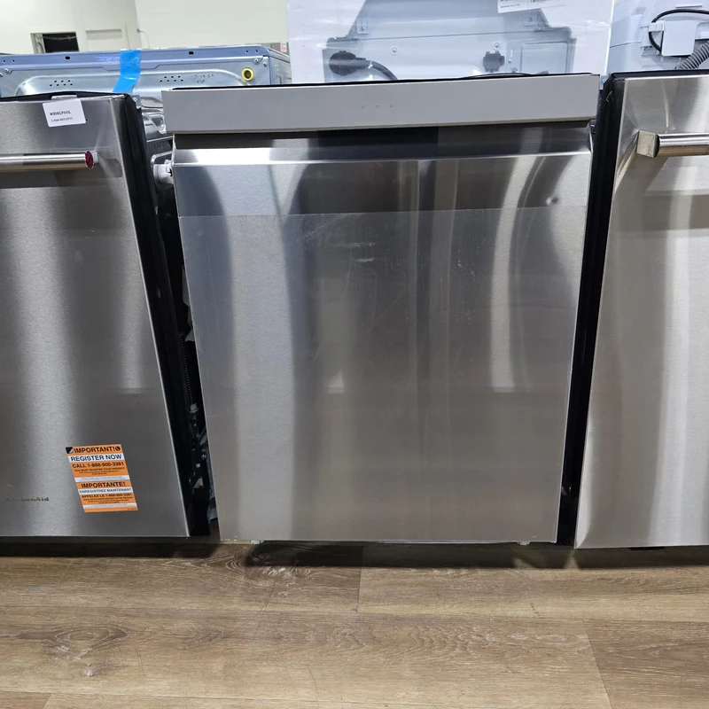 LG 24" 48dba - Lave-vaisselle 9 cycles de lavage - Energy Star - 3 paniers - Inox - LDPN454HT - Boîte ouverte