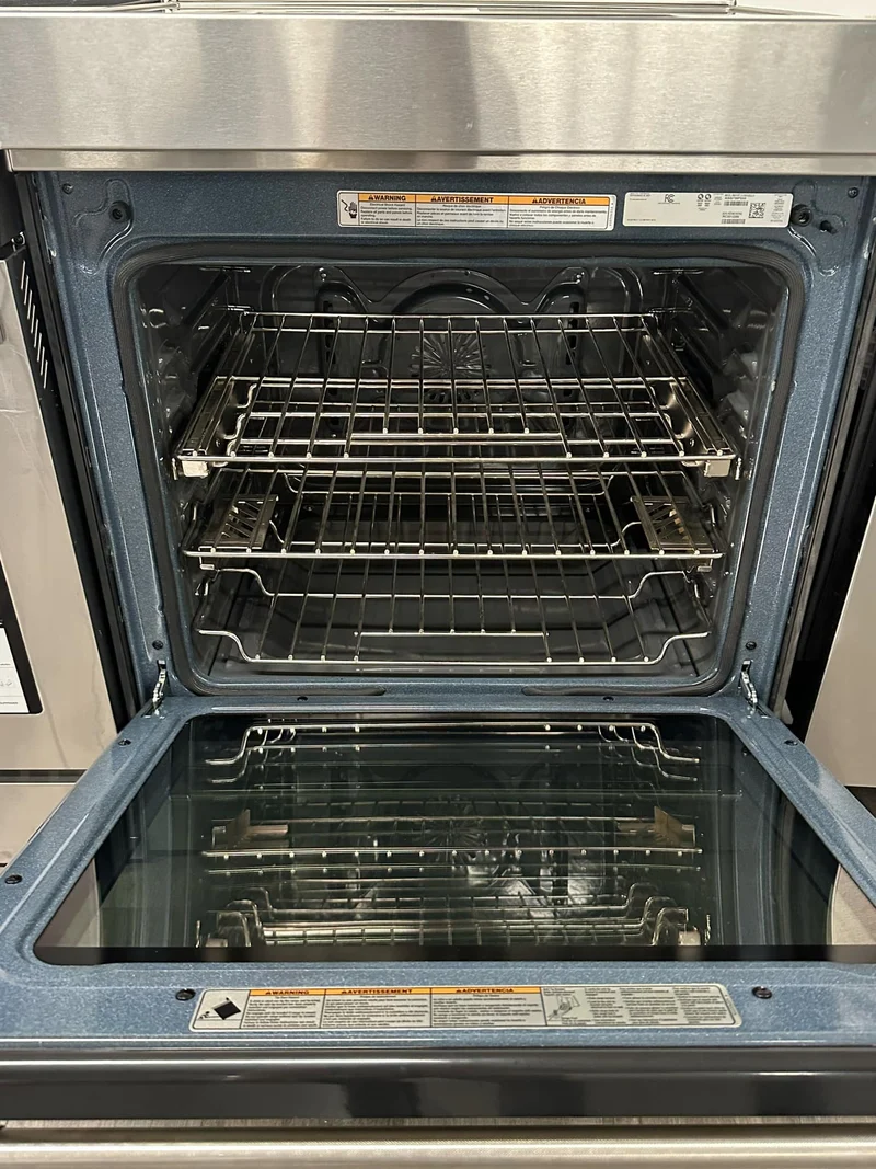 KitchenAid 30 po 6.4 pi cu Cuisinière Encastrable - 4 brûleurs - Convection - friture à air - inox - KSIS730PSS - boîte ouverte