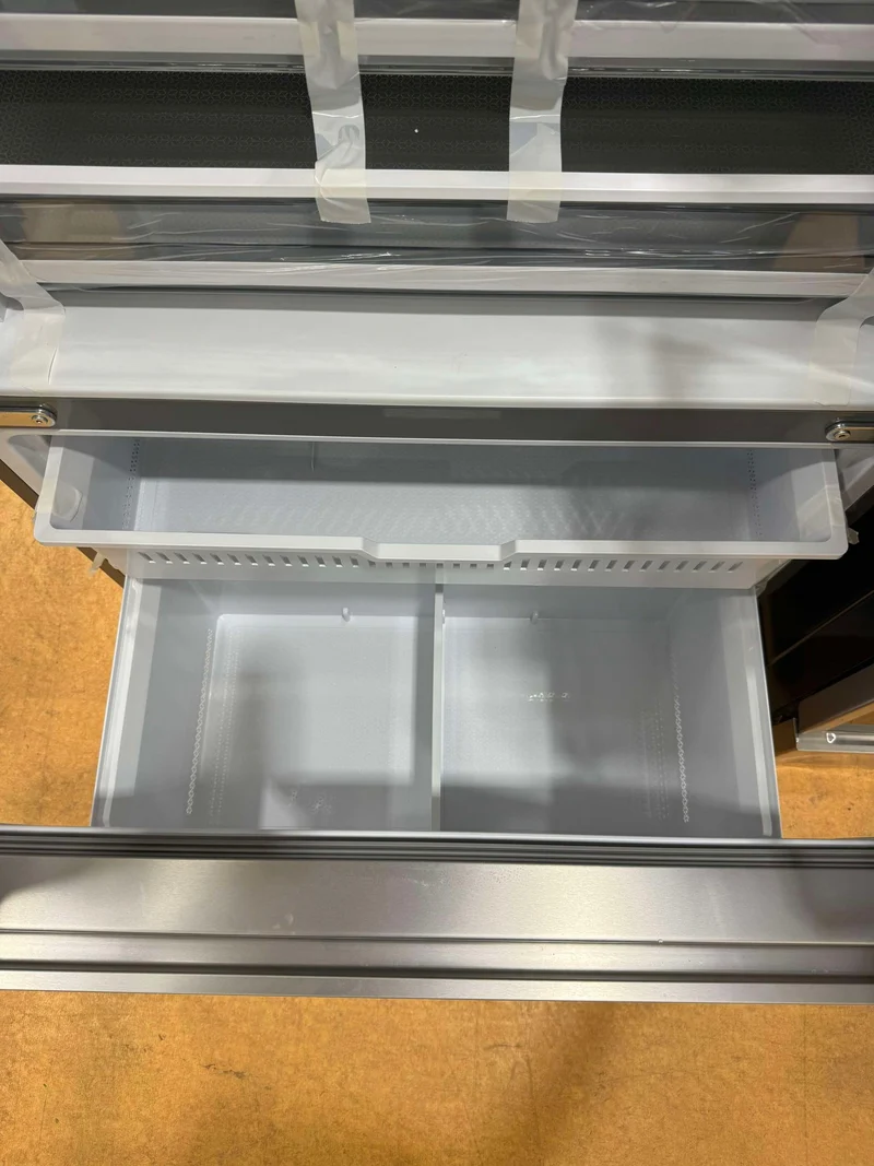 Hisense 36'' 22.5 pi cu réfrigérateur portes francaises - inox - RF225A3CSE - Neuf