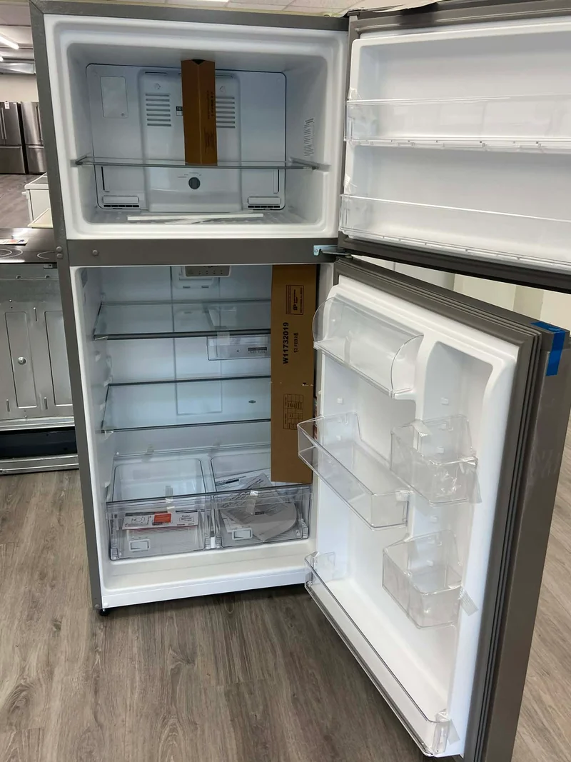 Whirlpool 30" 19 pi.cu - Réfrigérateur à Congélateur Supérieur - Inox - WRTX419SZ - Boîte ouverte