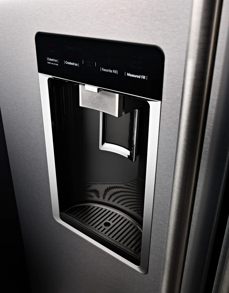 KitchenAid 36'' 23.8 pi cu Réfrigérateur Profondeur de Comptoir - Distributeur d’eau et de glaçons - Inox - KRFC704FPS - Boîte Ouverte