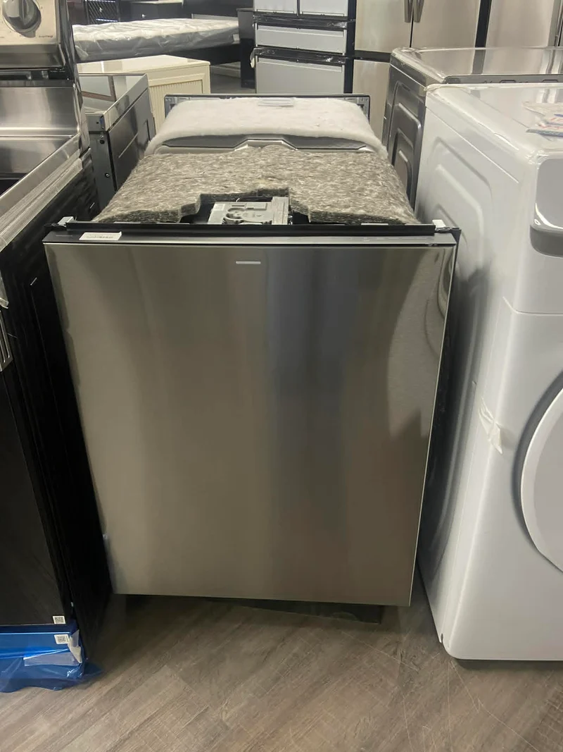Samsung 24'' 38 dBA Lave-Vaisselle Encastré - Inox -3 paniers -DW90F89P0US - Boîte Ouverte