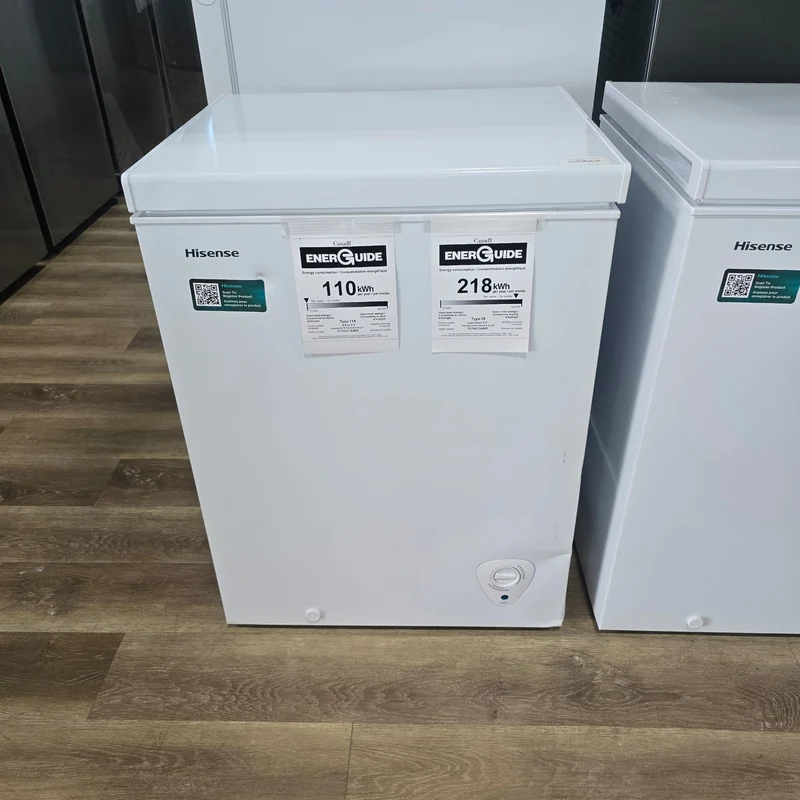 Hisense 24.6'' 5.0 pi cu Congélateur tombeau- blanc - FC50C7AWD - Boîte ouverte