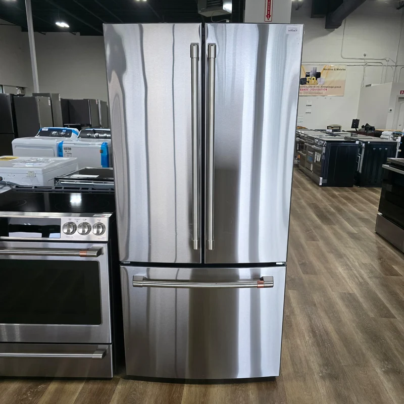 GE Café 33'' 18.6 pi cu Réfrigérateur - Profondeur Comptoir - Inox - CWE19SP2NS1 - Boîte Ouverte