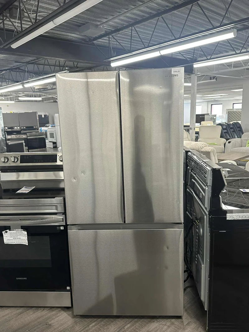 Samsung 33'' 24,5 pi cu Réfrigérateur à 3 battants - inox - RF25C5151SR - boîte ouverte