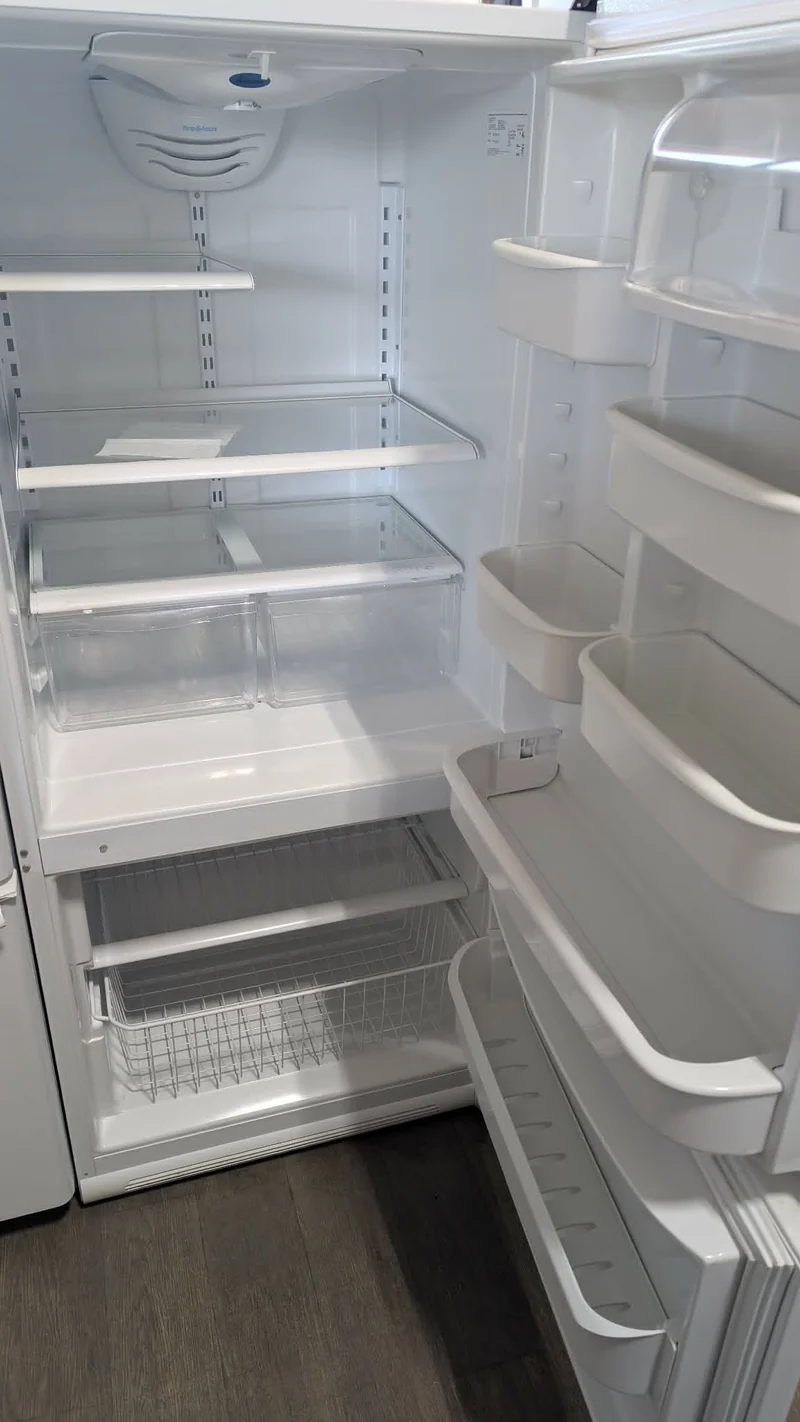 Amana 30'' Réfrigérateur Congélateur Inférieur - Blanc - Reconditionné